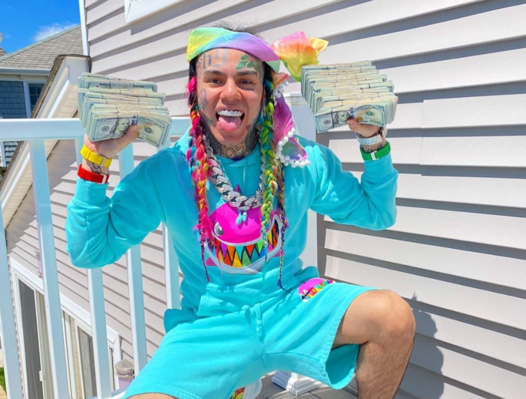 6ix9ine’s Jewelry Was Sold At Auction For $500K By IRS