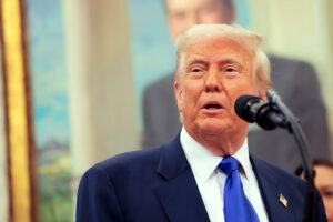 Fake Sith Lord Trump’s Evasive Constitution Response Enrages X Users