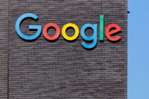 Spotify, YouTube, Gmail, Discord & More Suffer Massive Outage, Google Confirms Issue With Google Cloud