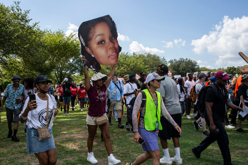 Officer In Breonna Taylor’s Death Given 33-Month Jail Term