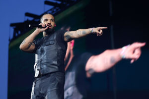 We Okay Bruv? Drake Cancels Concert In Manchester Due To Travel Issues