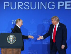 Donald Trump Wants To Ban “Corrupt” Mail-in Voting Because Dictator Vladimir Putin Agreed With Him