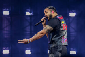 Drake Drops “DOG HOUSE” Single, X Has Mixed Reactions