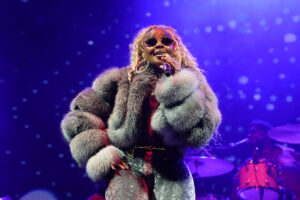 Mary J. Blige “Shocked” Over D’Angelo, Angie Stone Dying