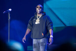 Akon Locked Up After Getting Lacking On A Warrant For A Suspended License